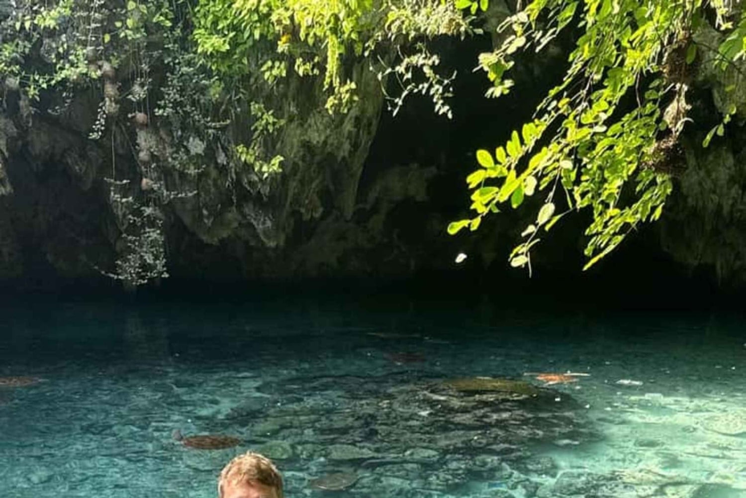 Zanzibar: Jozani-skogen, Salaam-grottan och Rock Restaurant Tour