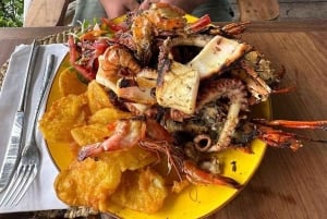 Zanzibar: Jozani-skogen, Salaam-grottan och Rock Restaurant Tour