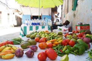 Zanzibar: Jozani-metsä, Stone Town ja mausteviljelmät