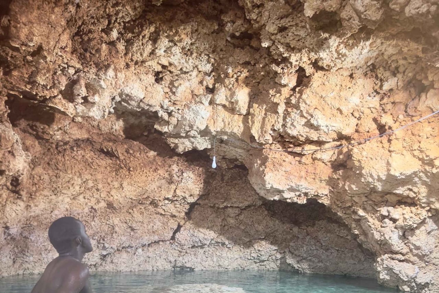 Zanzibar Kizimkazi Secret Cave svømmetur med havskilpadder