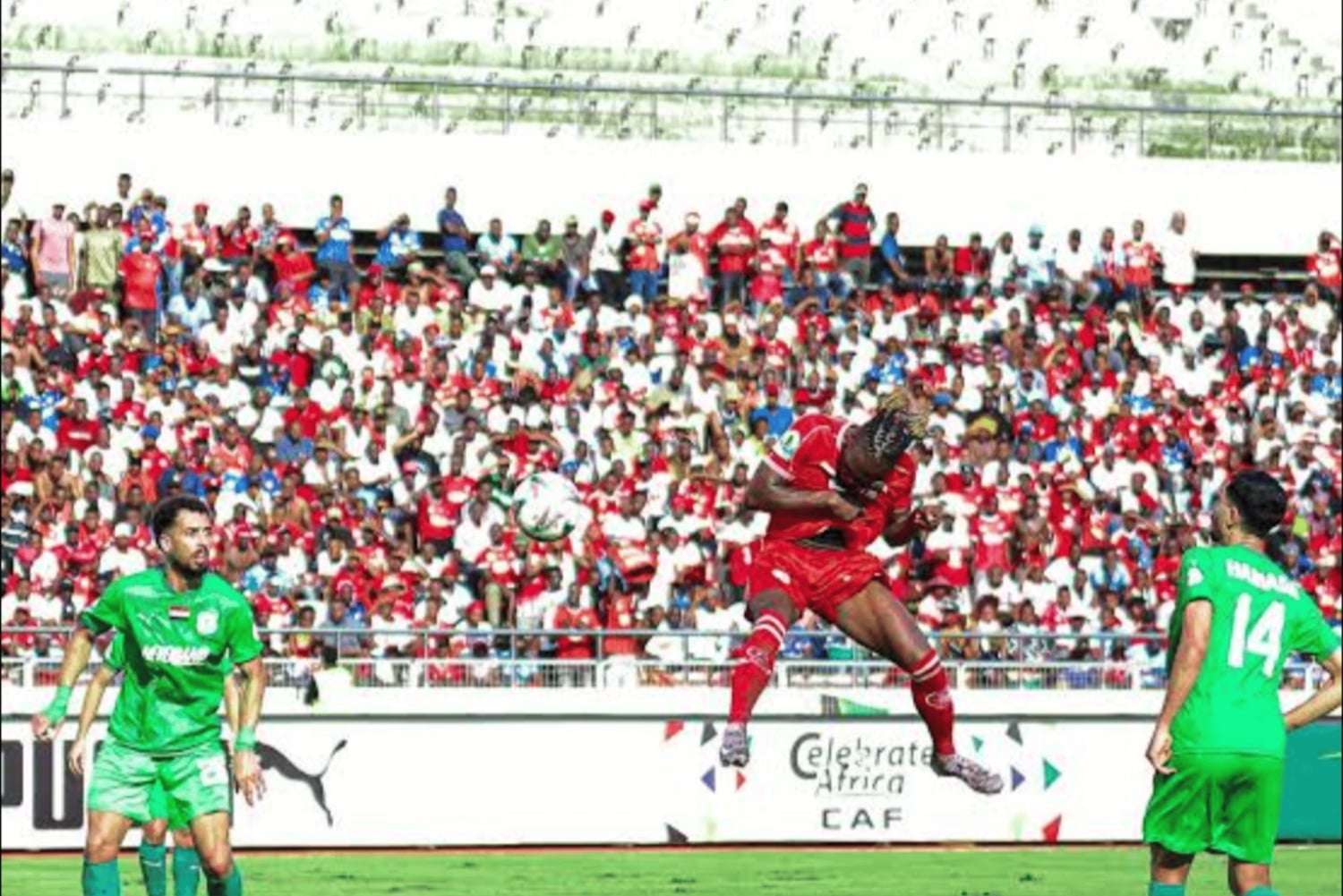 Zanzibar: visita guiada com experiência de jogo de futebol local