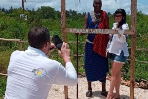 Zanzibar: kultura Masajów, las Jozani i żółwie w jaskini Salaam