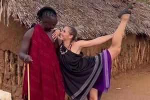 Zanzibar: visita à aldeia Maasai com cruzeiro de dhow ao pôr do sol