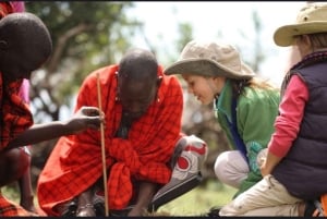 Zanzibar: visita à aldeia Maasai com cruzeiro de dhow ao pôr do sol
