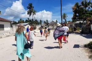 Zanzibar: Makunduchi Village Tour with Lunch