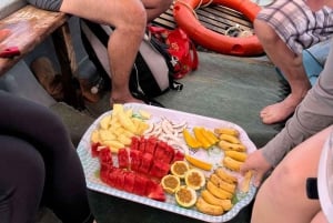 ZANZÍBAR: Mnemba: excursión de un día a las Maldivas africanas con almuerzo incluido.