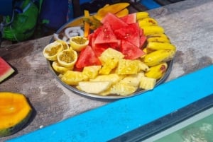 Sansibar: Mnemban saari ja Barakan akvaario – matkapäivä