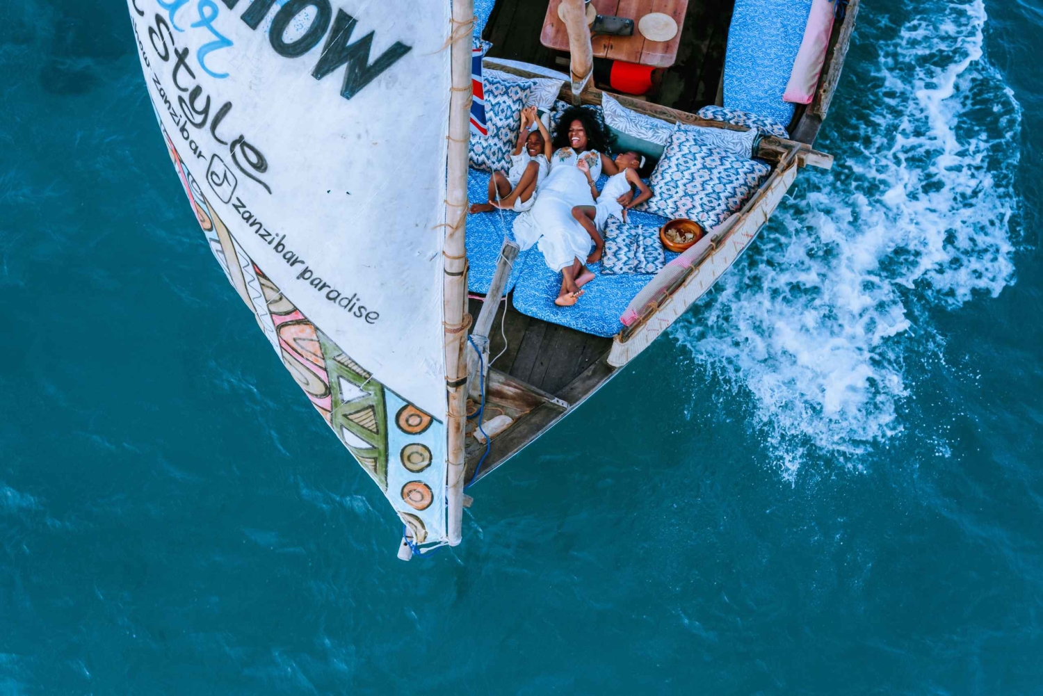 Zanzibar: Luksustur med dhow til Mnemba Island med snorkling
