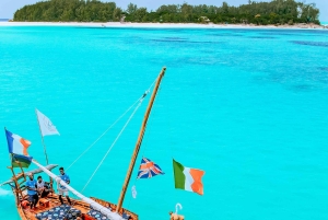 Zanzibar: Luksustur med dhow til Mnemba Island med snorkling
