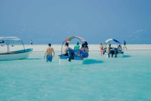 Занзибар: тур на остров Мнемба с наблюдением за дельфинами и сноркелингом