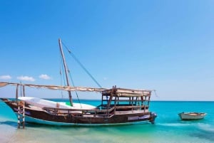 ザンジバル：ムンバ島 スノーケリングとサンセット・ドハウ・クルーズ