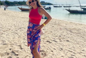 Zanzibar : île de Mnemba, baignade des tortues à la plage de Kendwa