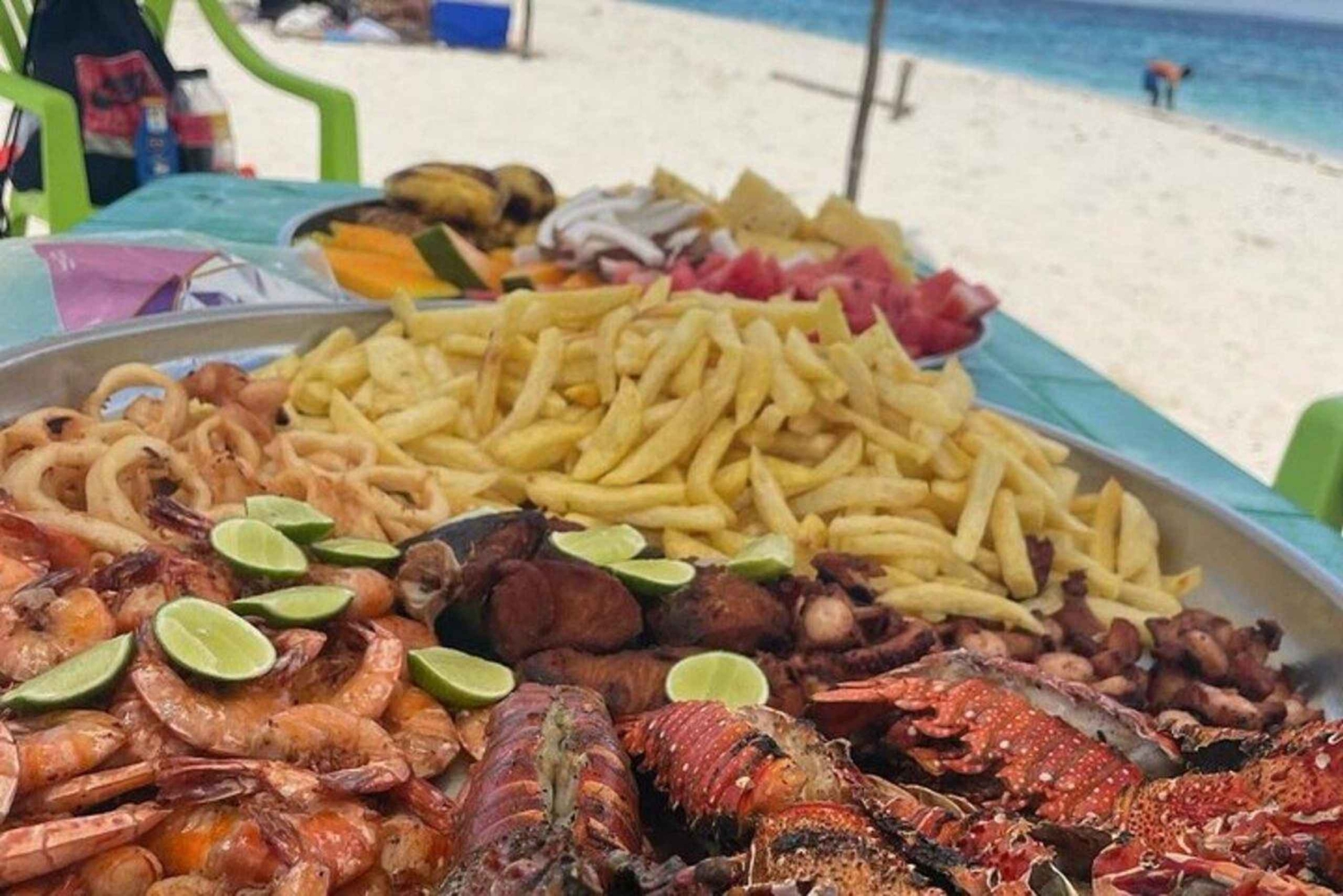 Zanzíbar: tour por el banco de arena de Nakupenda y Stone Town con almuerzo