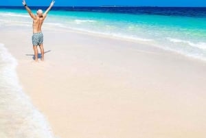 Zanzibar: Nakupenda Sandbank med frokost og Stone Town-tur