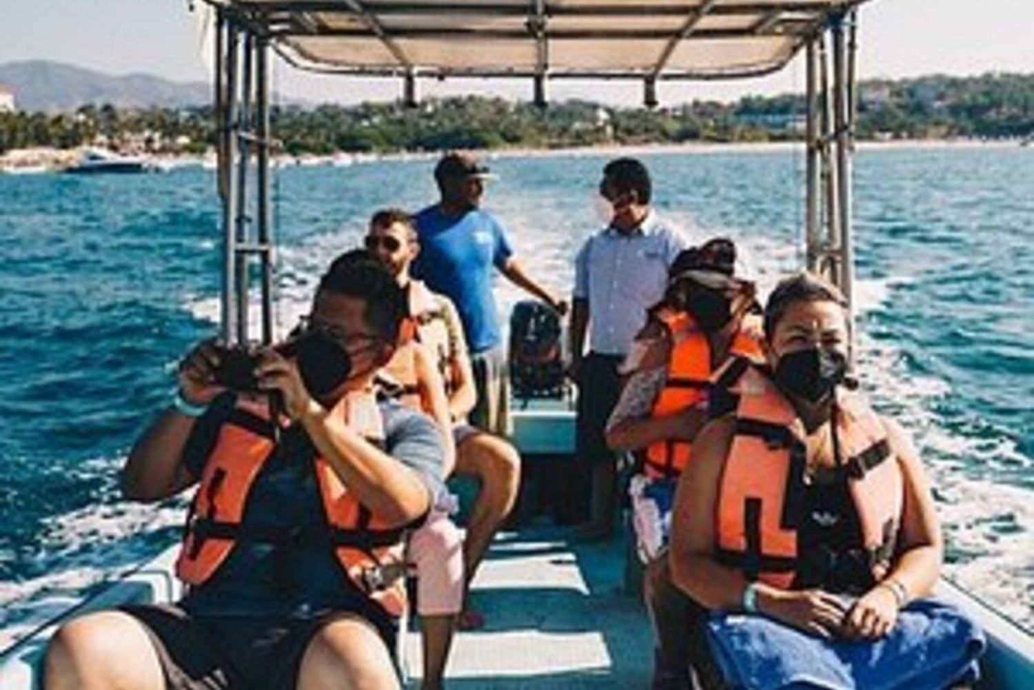 Zanzibar: nocna kąpiel ze świecącym planktonem