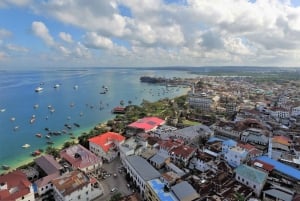 Занзибар: Тюремный остров, Накупенда и обед