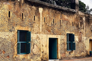 ZANZIBAR: Prison Island & Giant Tortoises Experience