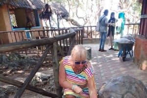 Zanzíbar: visita guiada a la isla de la prisión con un guía local