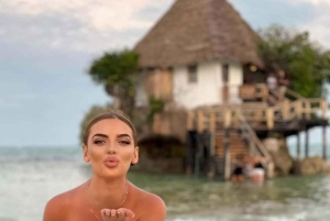 ZANZIBAR: Vankilasaari, Salaam-luola ja The Rock -ravintola