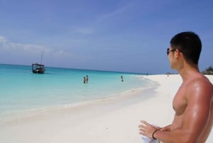 Zanzibar:Mnemba Island Full Day, Live Aquarium Turtle House