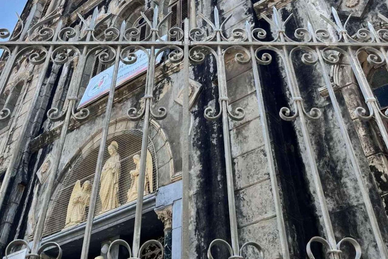 ZANZIBAR: Fangeøya, steinbyen og nattmat MED GUIDE