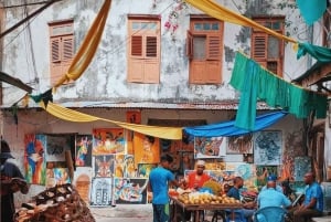 Zanzibar: privétour naar Prison Island en Stone Town + ophaalservice