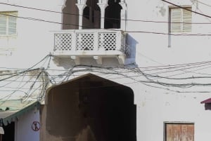 ザンジバル：ストーンタウンへの専用空港送迎