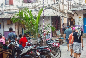 ザンジバル：ストーンタウンへの専用空港送迎
