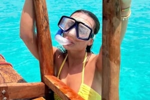 Zanzibar: Yksityinen sininen laguuni ja meritähtien snorklausretki