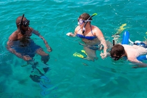 Занзибар: частная экскурсия на пляж Накупенда, сноркелинг и обед.