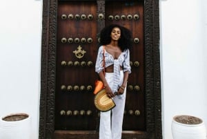 Sansibar: Yksityinen kävelykierros Kivikaupungissa paikallisen oppaan kanssa.