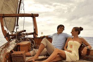 Zanzibar: prywatny rejs o zachodzie słońca z tradycyjną muzyką