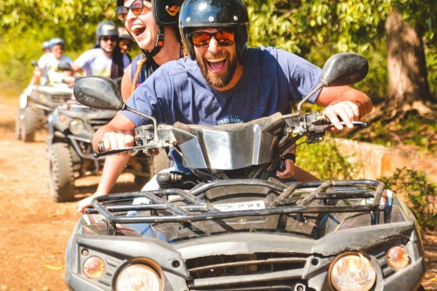 ザンジバル：ケンドワまたはヌングワ発 クワッドバイクアドベンチャー