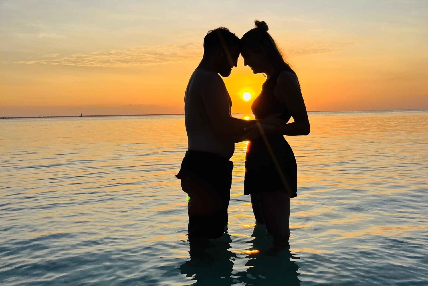 ザンジバル：サンセット付きクワッドバイクアドベンチャー（送迎付き）