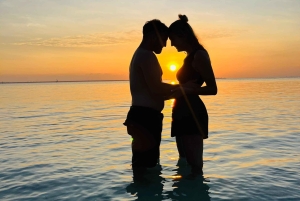 ザンジバル：サンセット付きクワッドバイクアドベンチャー（送迎付き）