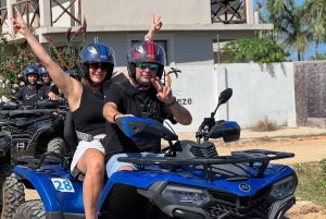 ザンジバル：サンセット付きクワッドバイクアドベンチャー（送迎付き）