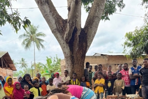 ザンジバル：サンセット付きクワッドバイクアドベンチャー（送迎付き）