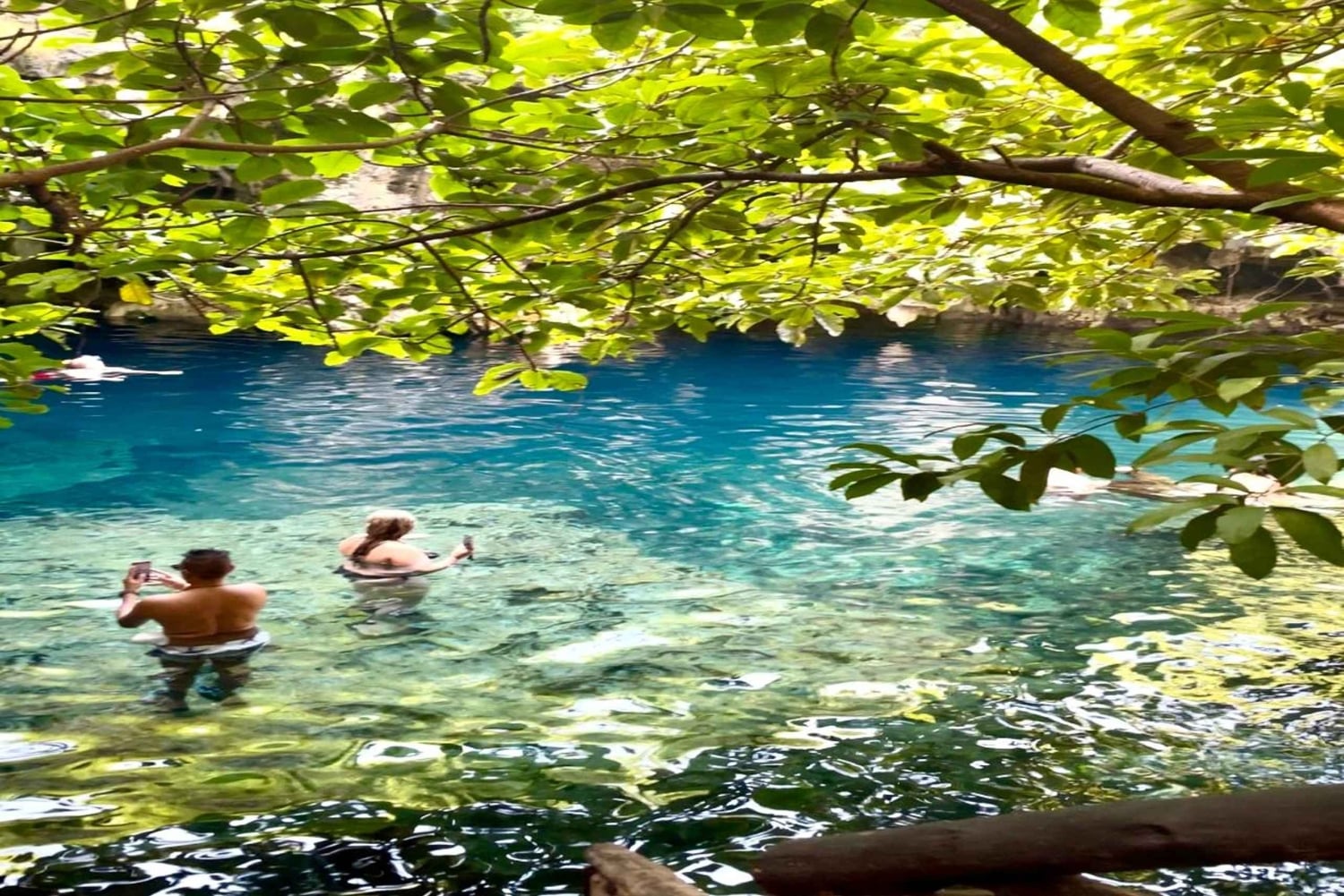 Zanzibar: Firhjulingstur og Maalum-grotteeventyr