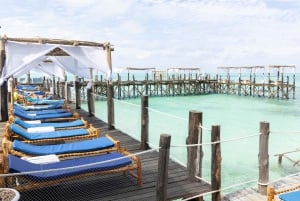 Zanzibar: 1 Day Pass all inclusive island Resort experience