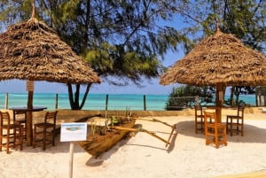 Zanzibar: 1 Day Pass all inclusive island Resort experience
