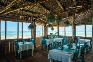 Zanzibar: 1 Day Pass all inclusive island Resort experience