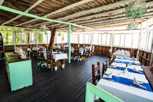 Zanzibar: 1 Day Pass all inclusive island Resort experience