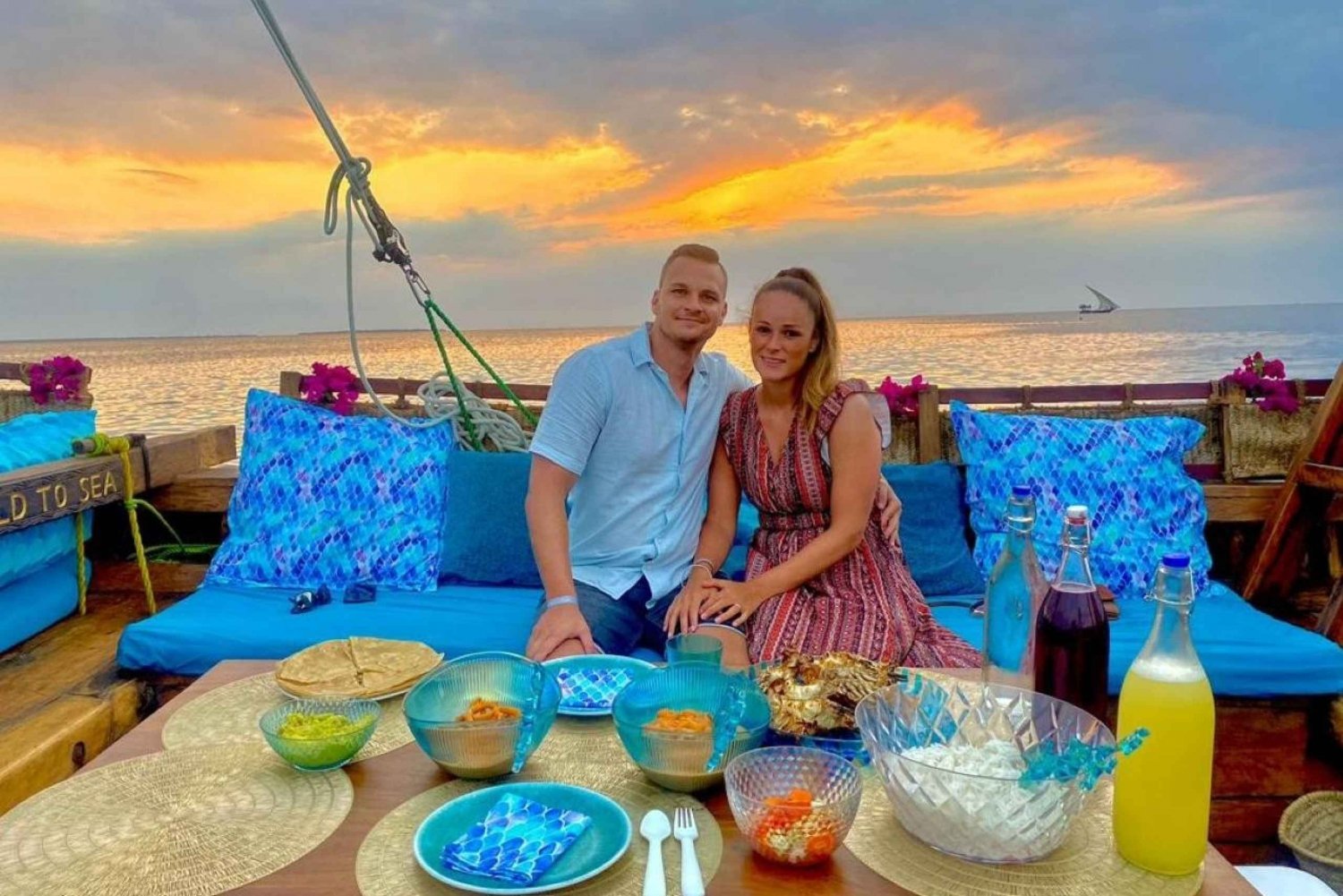 Zanzibar : Croisière romantique au coucher du soleil avec dîner