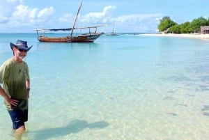 Zanzibar : Safari Blue Sea Excursion d'une journée avec plongée en apnée et déjeuner