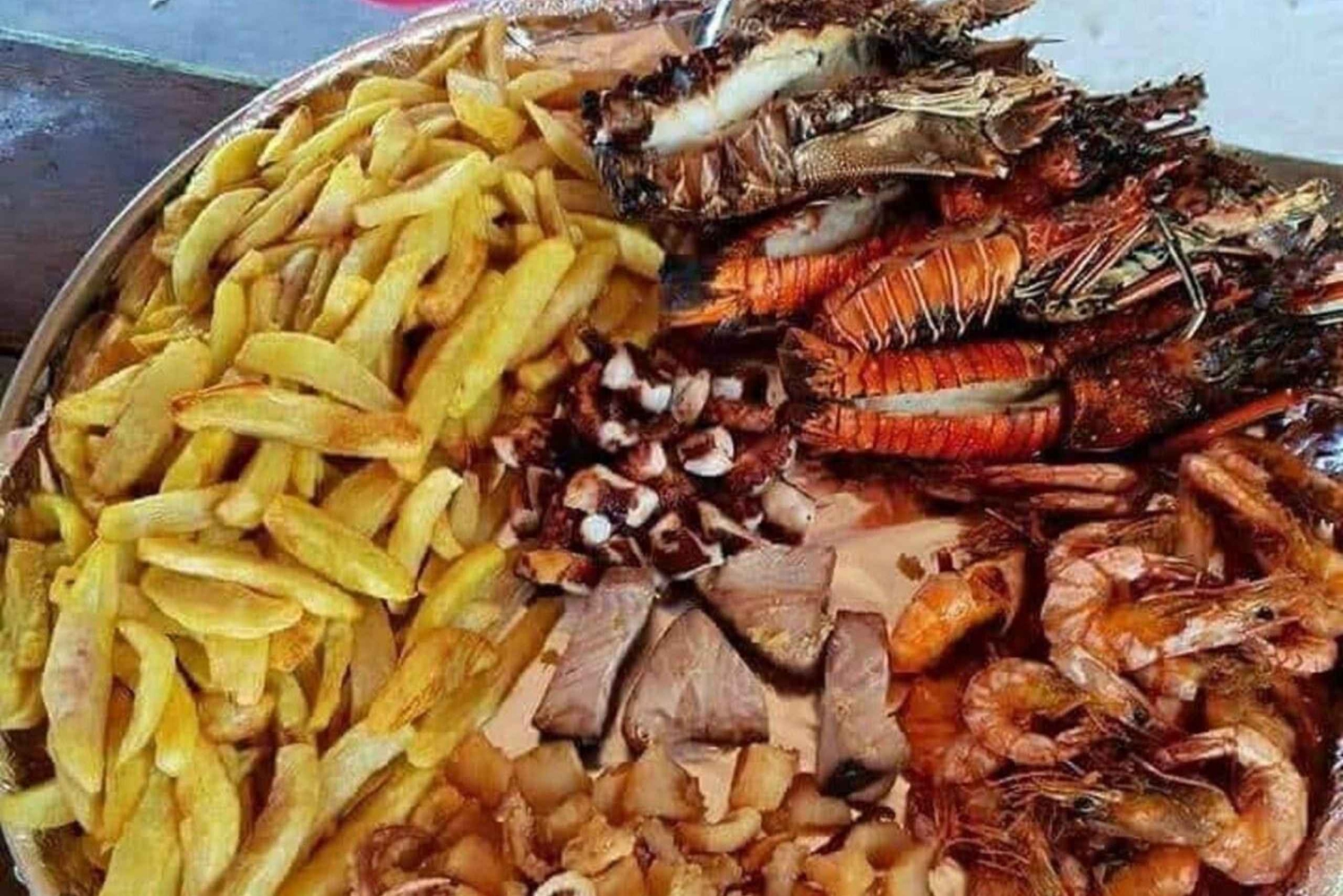 Zanzibar: Safari Blue Snorkeling Tour med lunsj