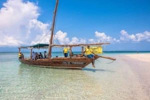 Zanzibar: Blue Safari Kwale Islandilla snorklaus & grilliateria