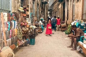 ZANZIBAR: Salaam-grotten, Stone Town og nattmatmarked