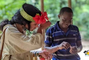 ザンジバル：カメと泳ぐサラーム洞窟＆スパイス農園ツアーをお楽しみください