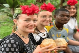 ザンジバル：カメと泳ぐサラーム洞窟＆スパイス農園ツアーをお楽しみください