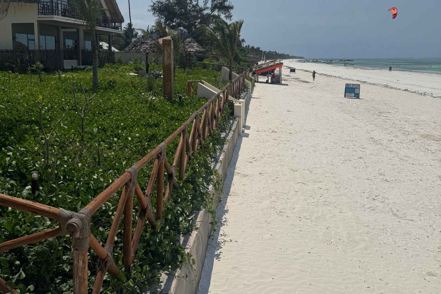 Zanzibar: nurkowanie z rurką i rejs łodzią dhow o zachodzie słońca z kolacją